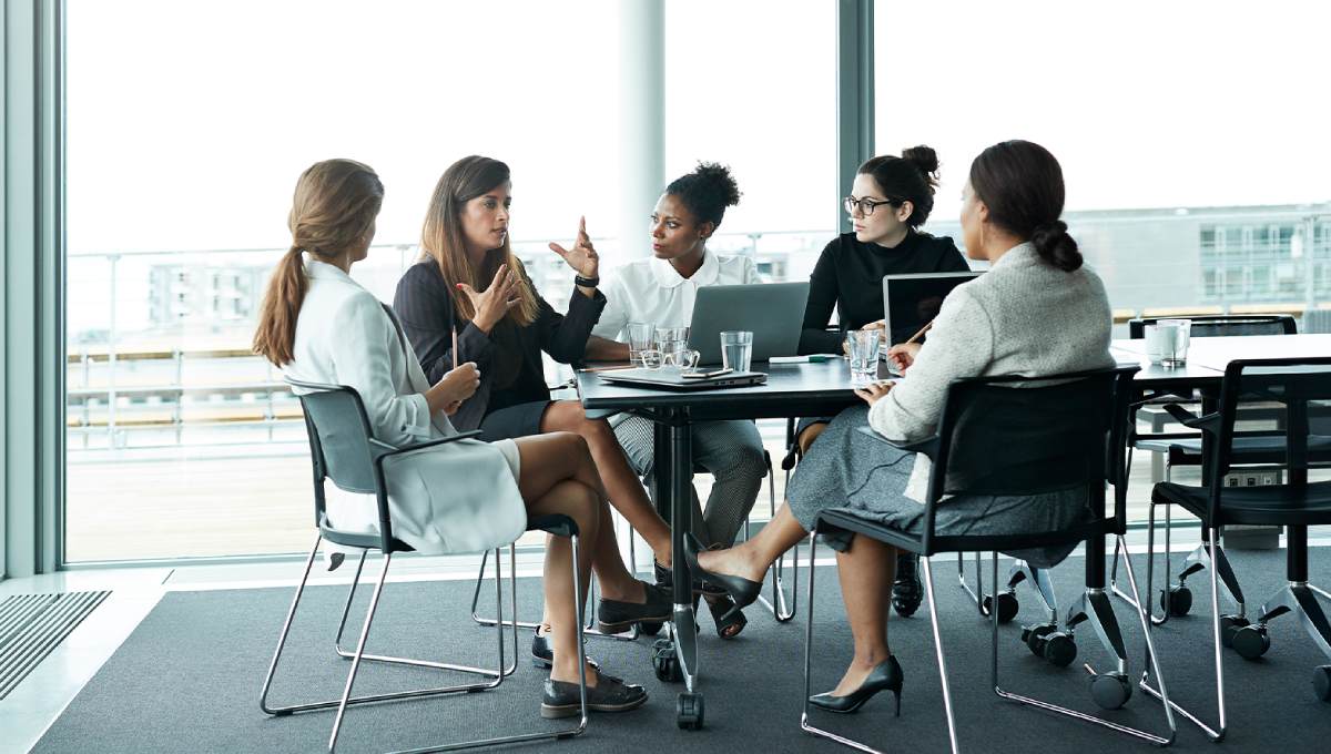 Pioneering Approach to Women's Leadership Programs image